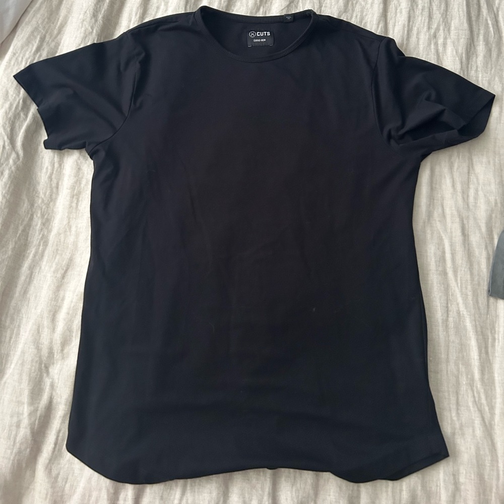 Cuts T shirt